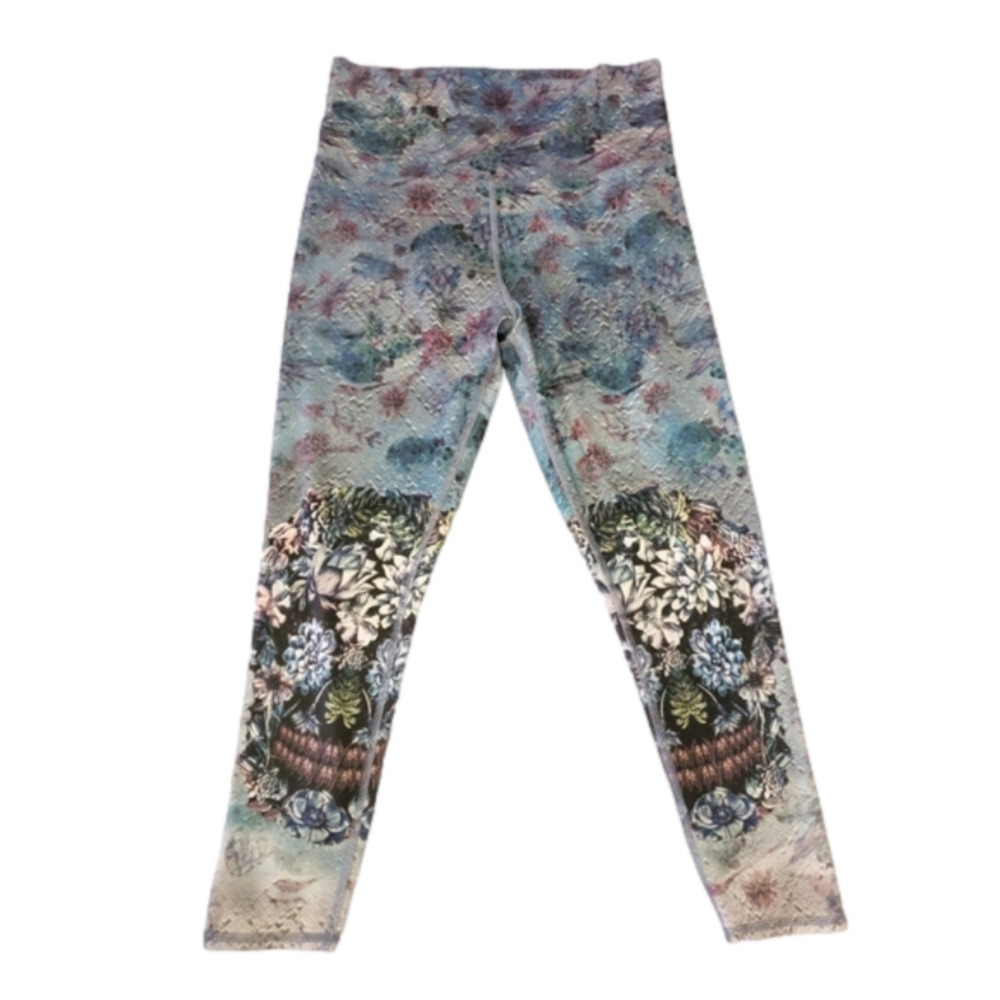 Evolution & Creation - Capri Activewear Pants - Sz L